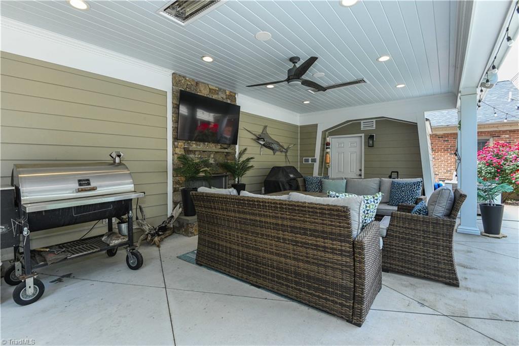 2320 Danbury Road Greensboro, NC 27408 - Photo 41 of 48
