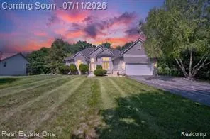 $489,000 | 5128 Queensway, Howell, MI 48843