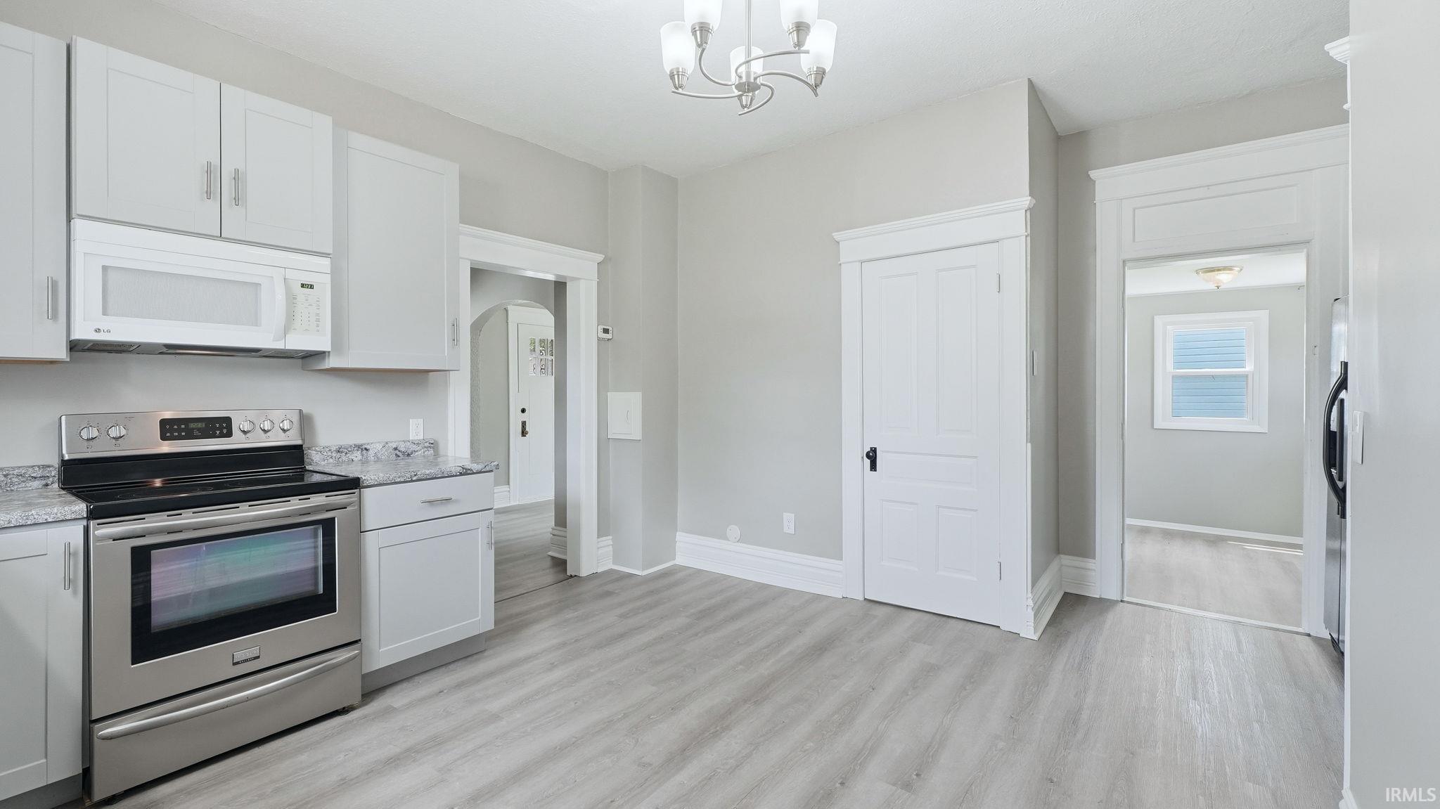 2016 Oakley Street Fort Wayne, IN 46802 - Photo 7 of 23