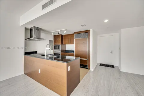 $1,149,000 | 495 Brickell Avenue, Unit 4903, Miami, FL 33131