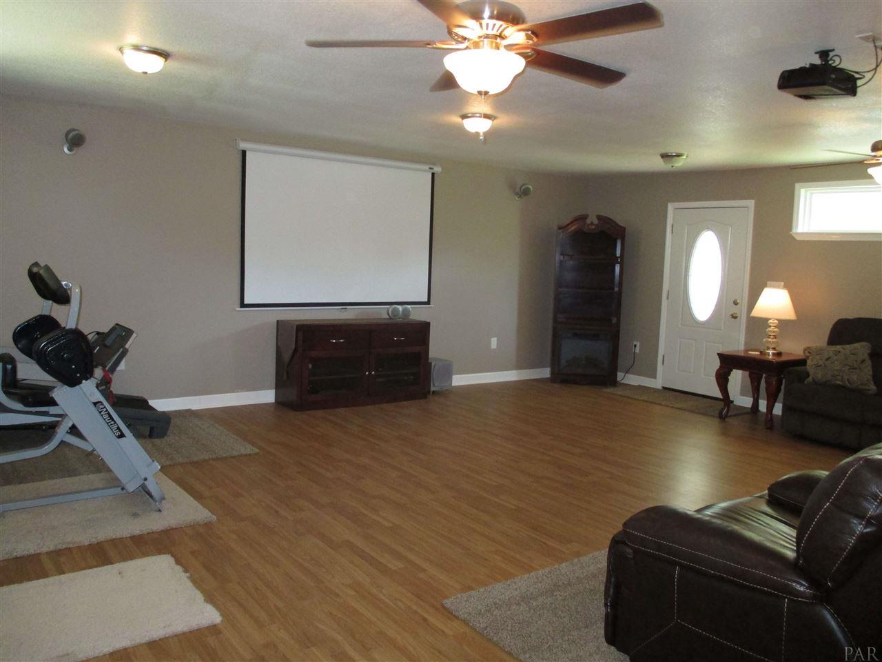4996 East Spencer Field Road Pace, FL 32571 - Photo 7 of 38