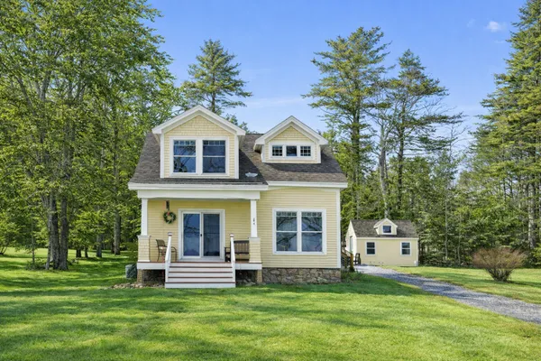 $725,000 | 4 Pearl Drive, Unit 4, Brunswick, ME 04011