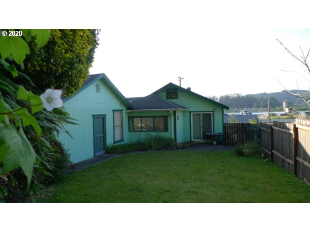 160 Elm Avenue Reedsport, OR 97467 - Photo 32 of 32