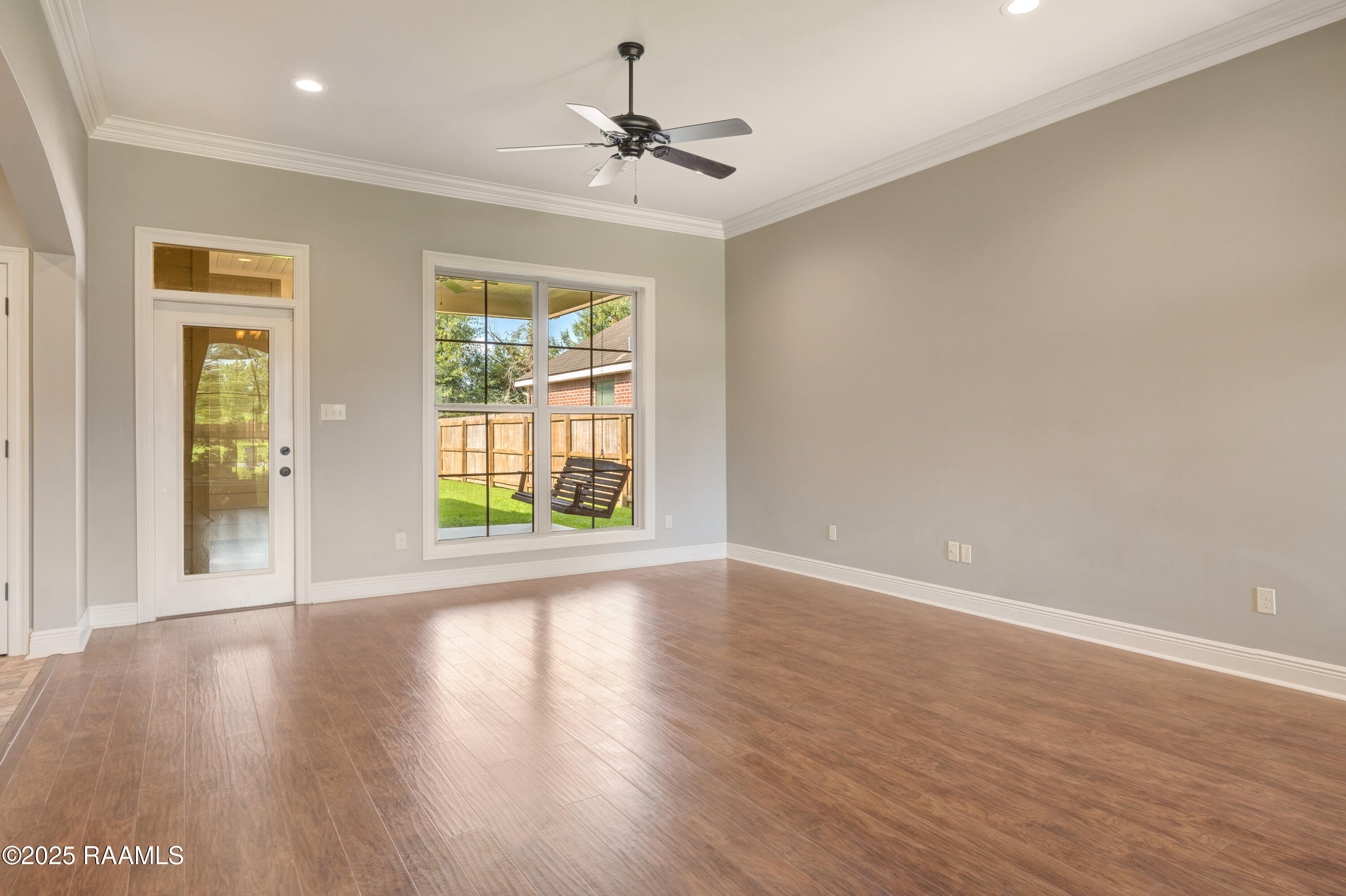 106 Rue Village Road Maurice, LA 70555 - Photo 5 of 23 Living Room