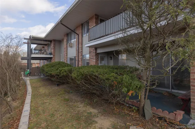 $375,000 | 306 Old Country Road, Unit 306, Elmsford, NY 10523