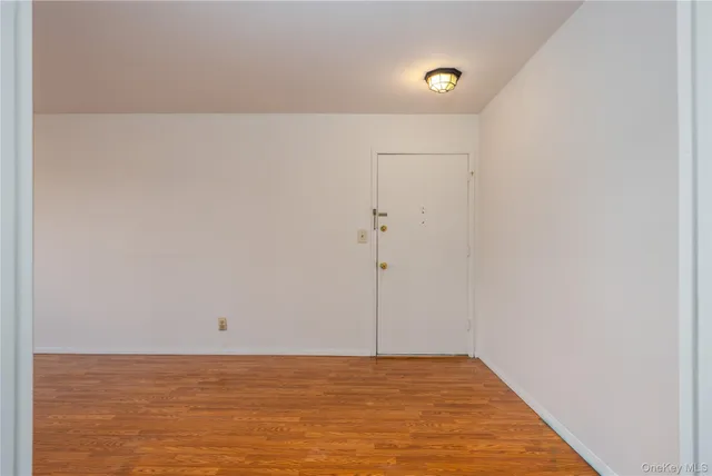 $375,000 | 306 Old Country Road, Unit 306, Elmsford, NY 10523