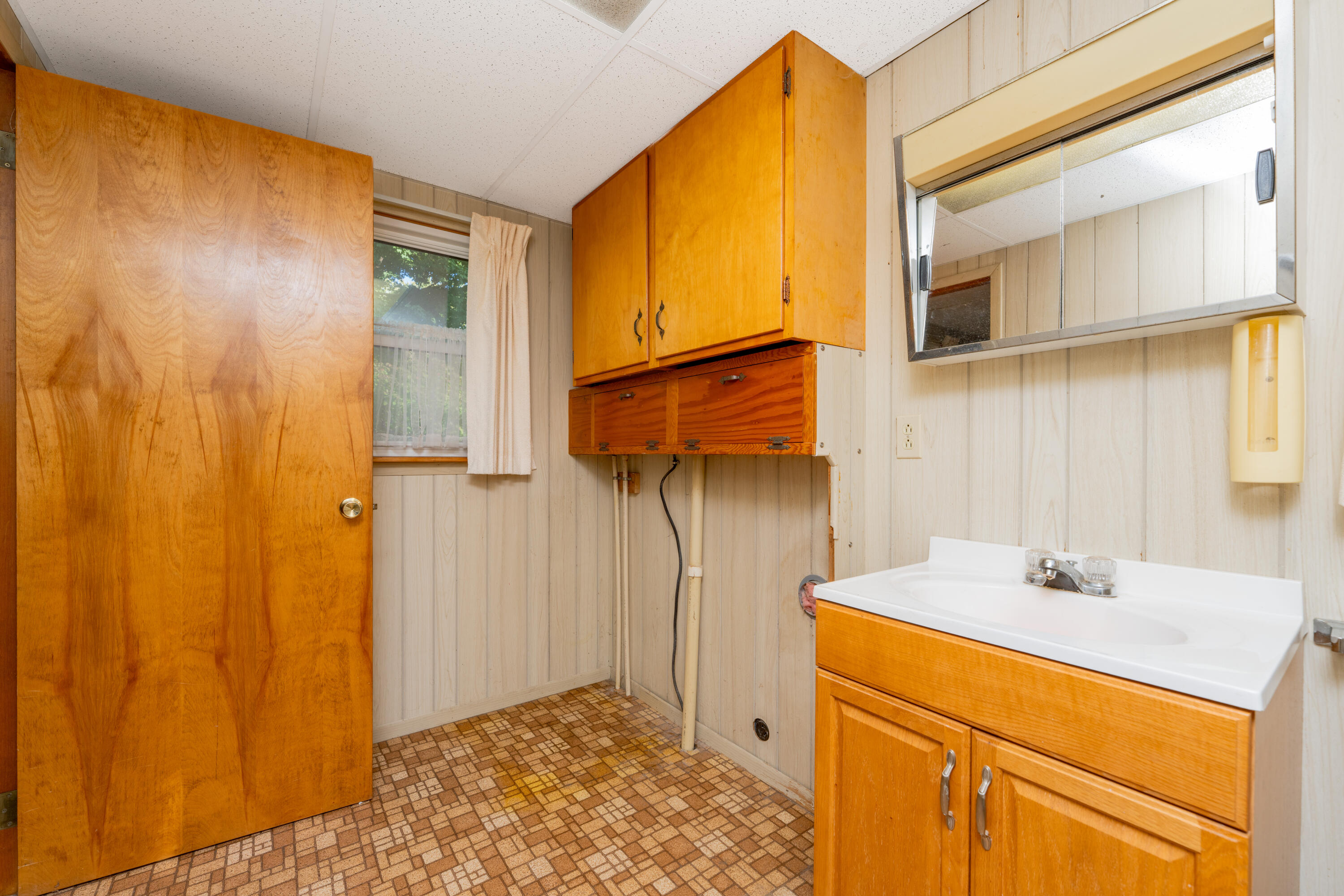 622 South Hooker Avenue Three Rivers, MI 49093 - Photo 22 of 33 DSC08721