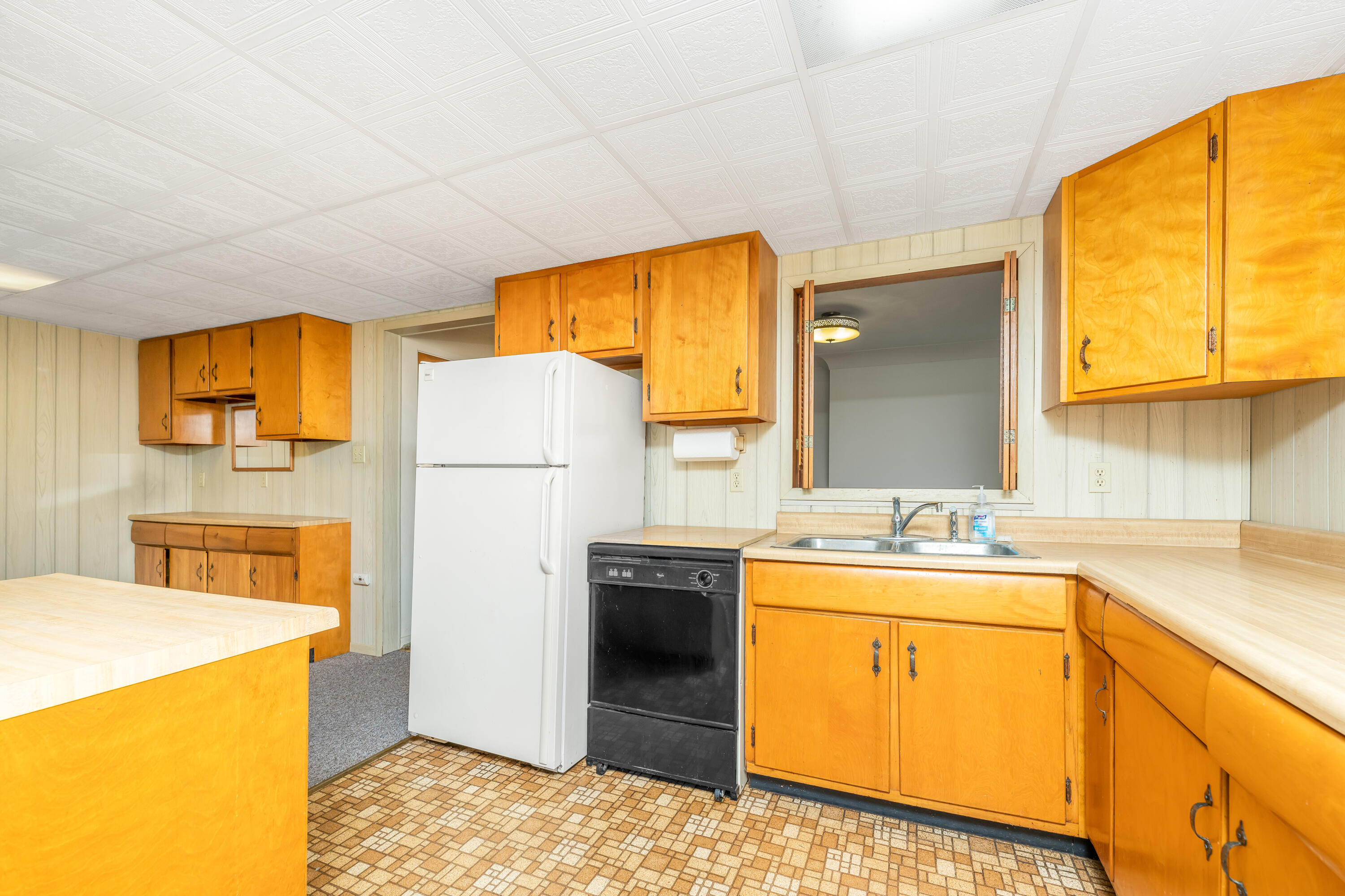 622 South Hooker Avenue Three Rivers, MI 49093 - Photo 9 of 33 DSC08702