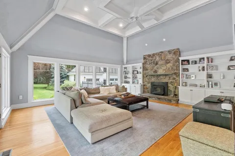 $2,895,000 | 15 Blandford Drive, Sudbury, MA 01776