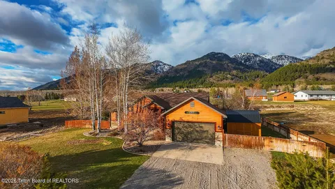 $699,000 | 293 Alta Drive, Star Valley Ranch, WY 83127