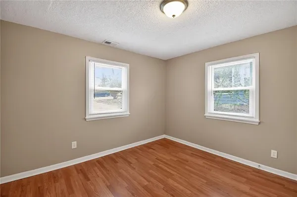 $124,900 | 1720 South Hardy Avenue, Independence, MO 64052
