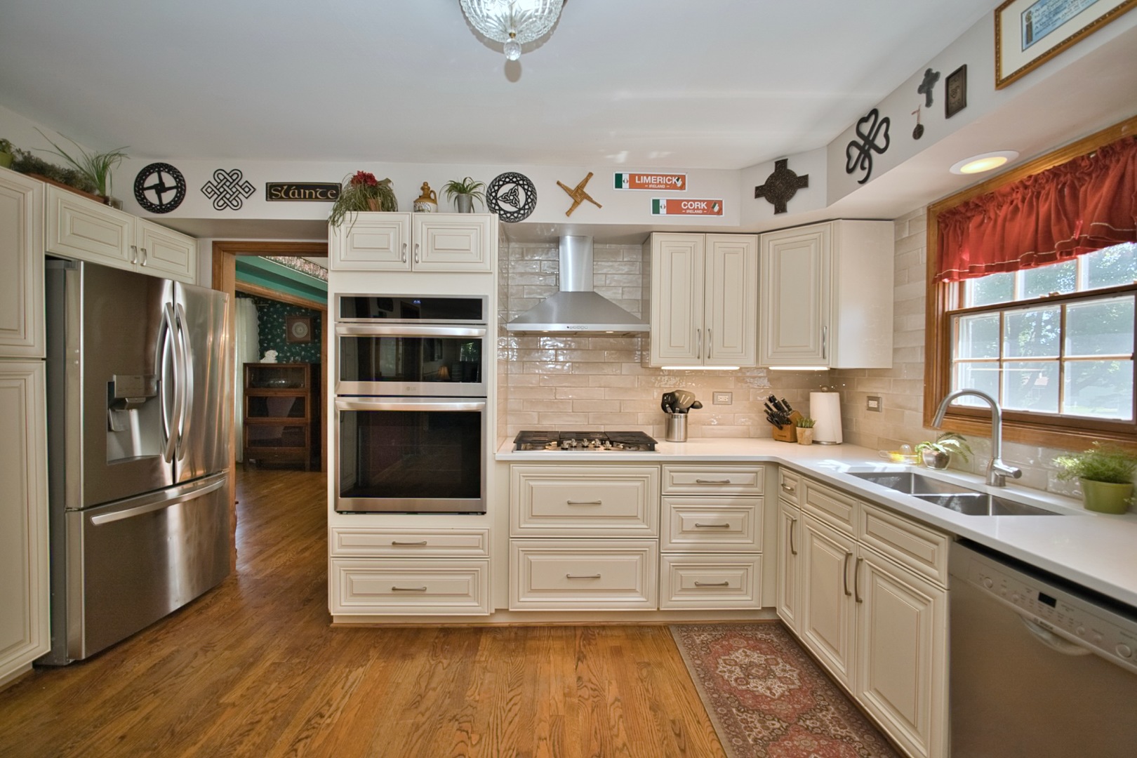 248 Perth Road Cary, IL 60013 - Photo 18 of 47