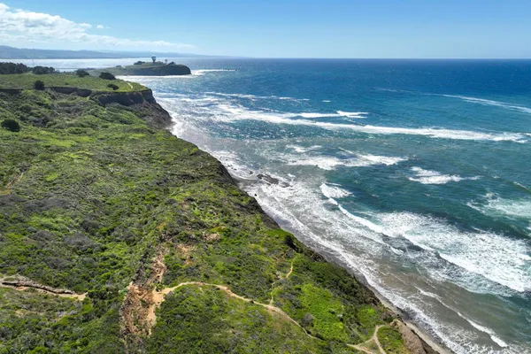 $1,675,000 | 121 Bernal Avenue, Moss Beach, CA 94038