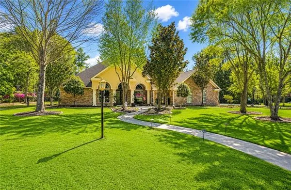 $899,000 | 39308 Magnolia Trace, Ponchatoula, LA 70454