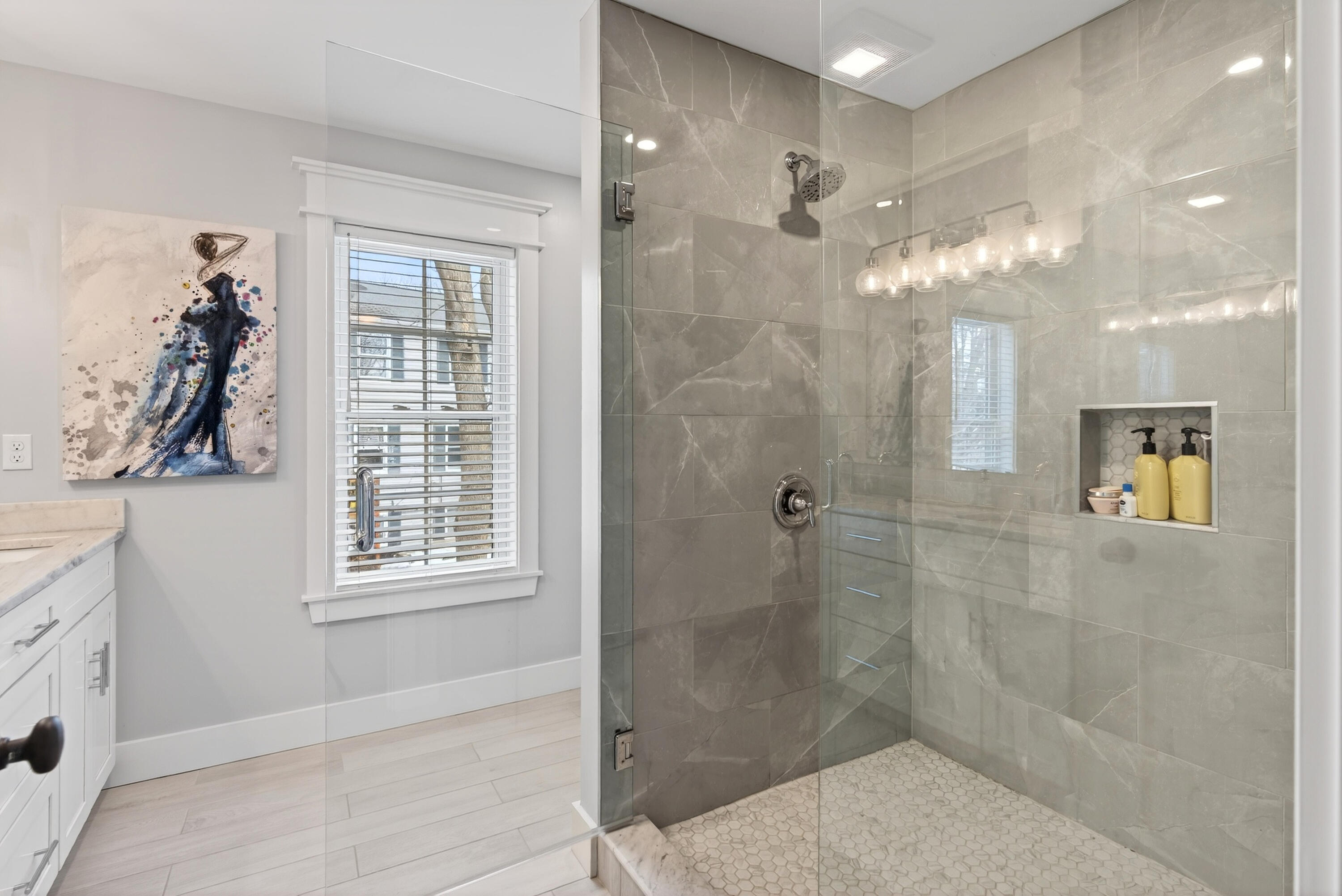 42 True Street, Unit B Portland, ME 04103 - Photo 13 of 27 DSC07676