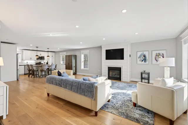 $729,900 | 42 True Street, Unit B, Portland, ME 04103