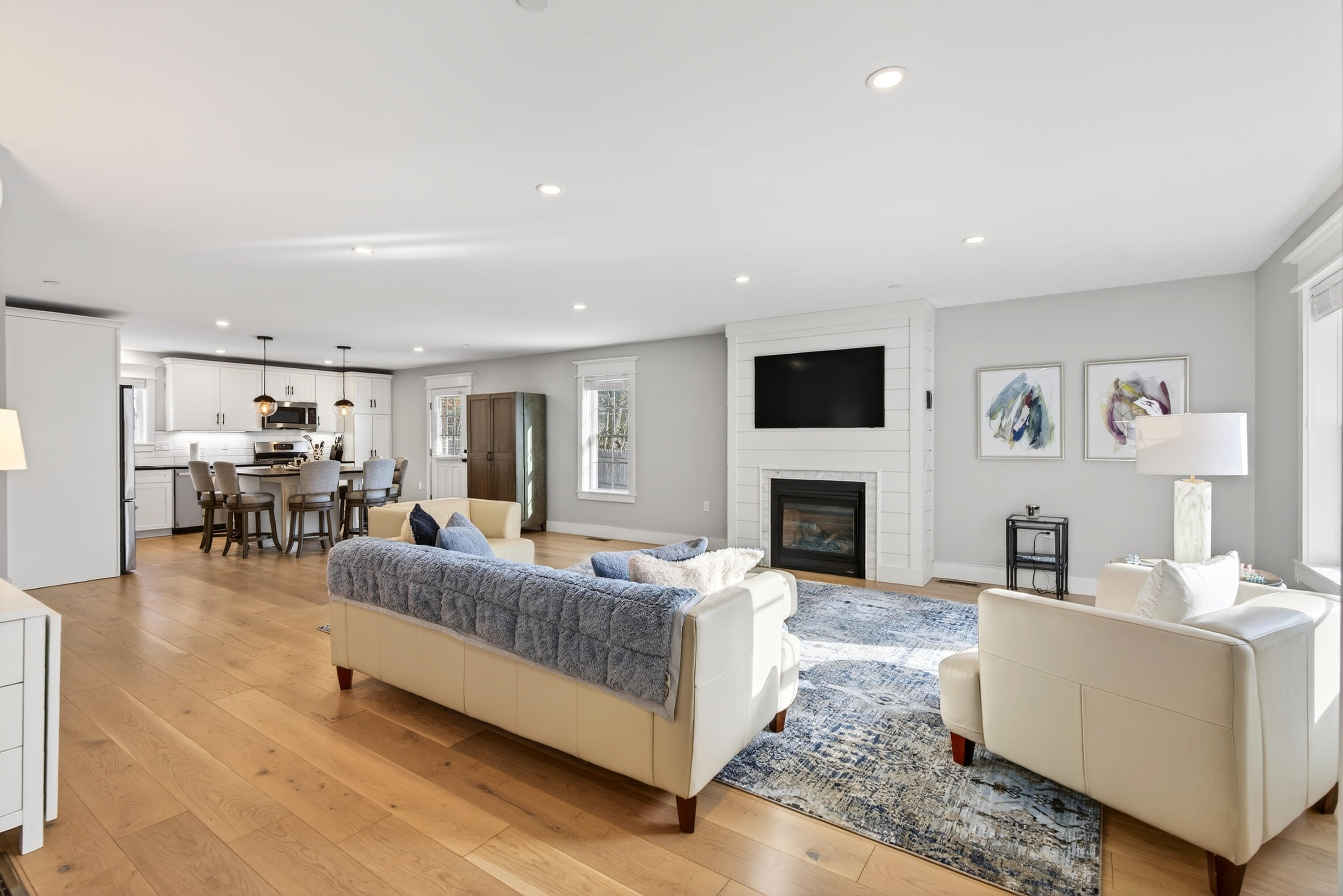 42 True Street, Unit B Portland, ME 04103 - Photo 2 of 27 DSC07575