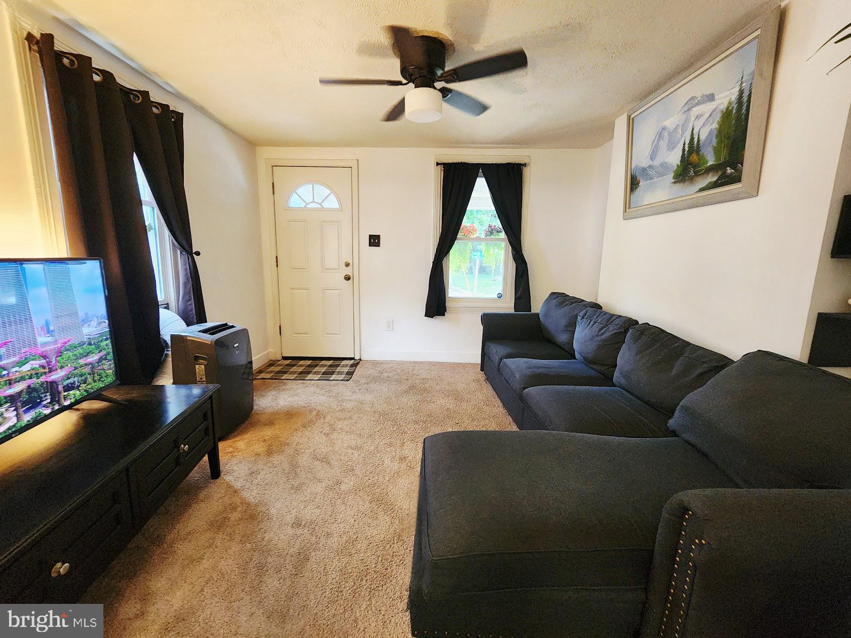 336 Springfield Road Aldan, PA 19018 - Photo 4 of 27