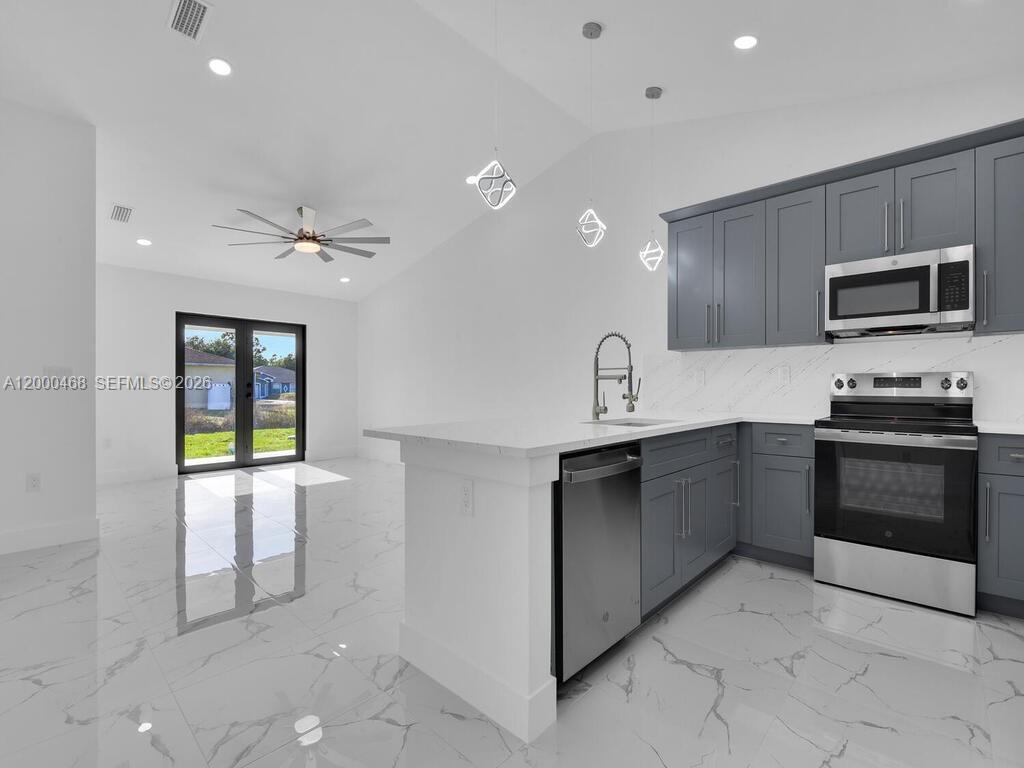 5117 24th Street Southwest Lehigh Acres, FL 33973 - Photo 33 of 50