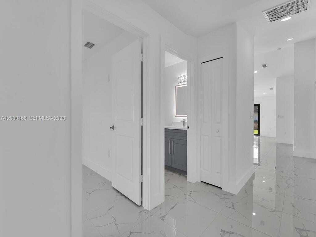 5117 24th Street Southwest Lehigh Acres, FL 33973 - Photo 4 of 50