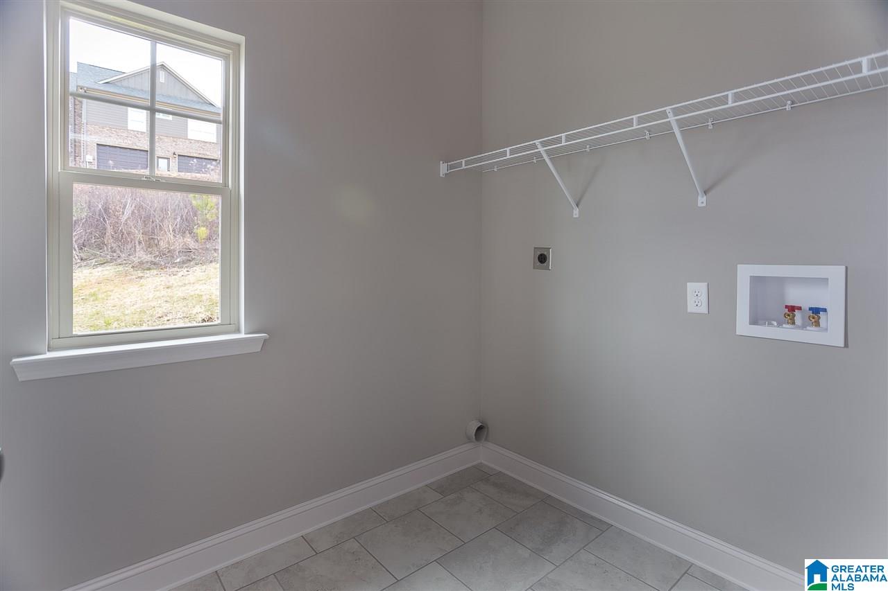 9237 Jardin Circle Leeds, AL 35094 - Photo 16 of 35