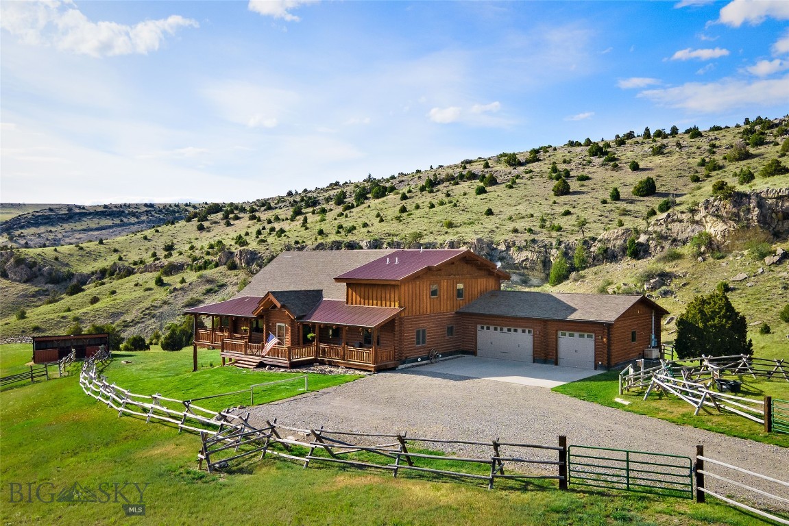 1460 Horseshoe Gulch Road Manhattan, MT 59741 - Photo 3 of 99 Gallery Image 3