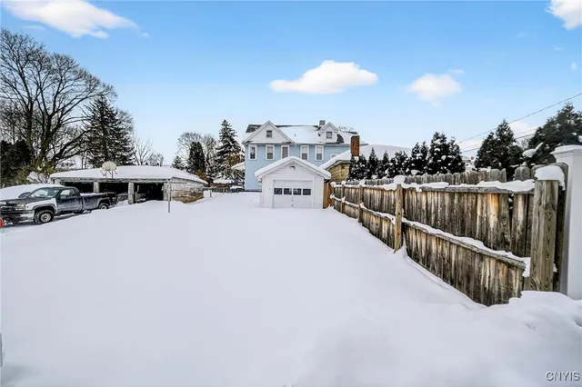 $2,400 | 1521 Grant Boulevard, Syracuse, NY 13208