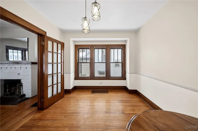 $2,400 | 1521 Grant Boulevard, Syracuse, NY 13208