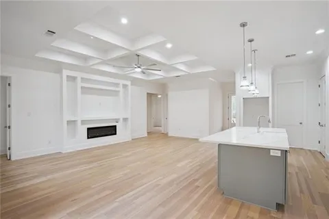 $465,000 | 1116 West 19th Avenue, Covington, LA 70433