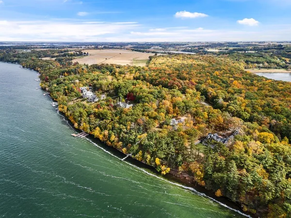 $1,649,000 | L2 Oakwood Green Lake, Markesan, WI 53946