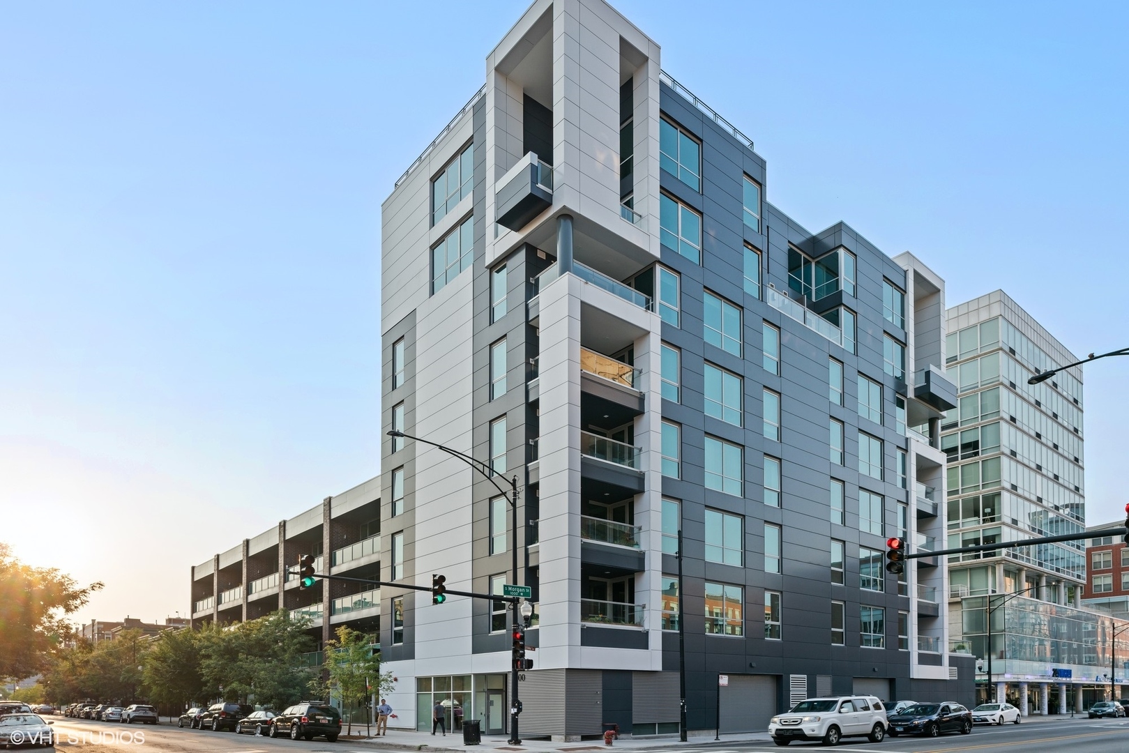 1000 West Monroe Street, Unit 402 Chicago, IL 60607 - Photo 1 of 24