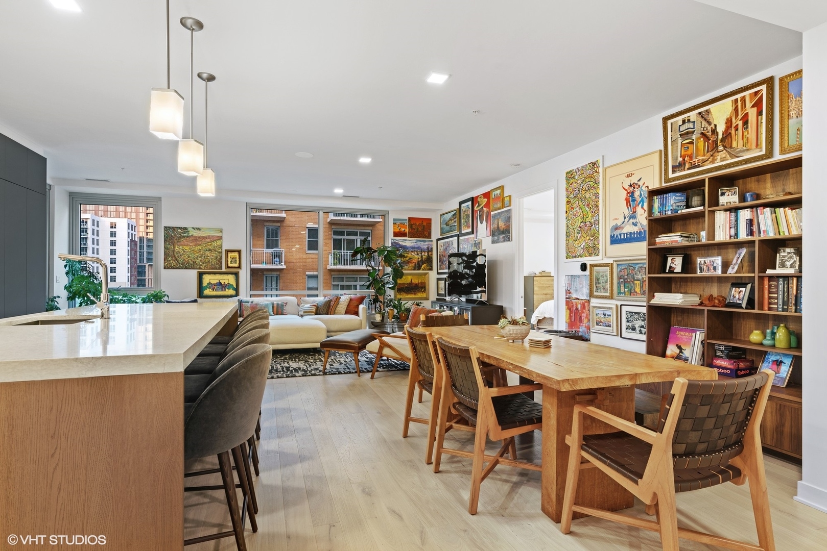 1000 West Monroe Street, Unit 402 Chicago, IL 60607 - Photo 11 of 24