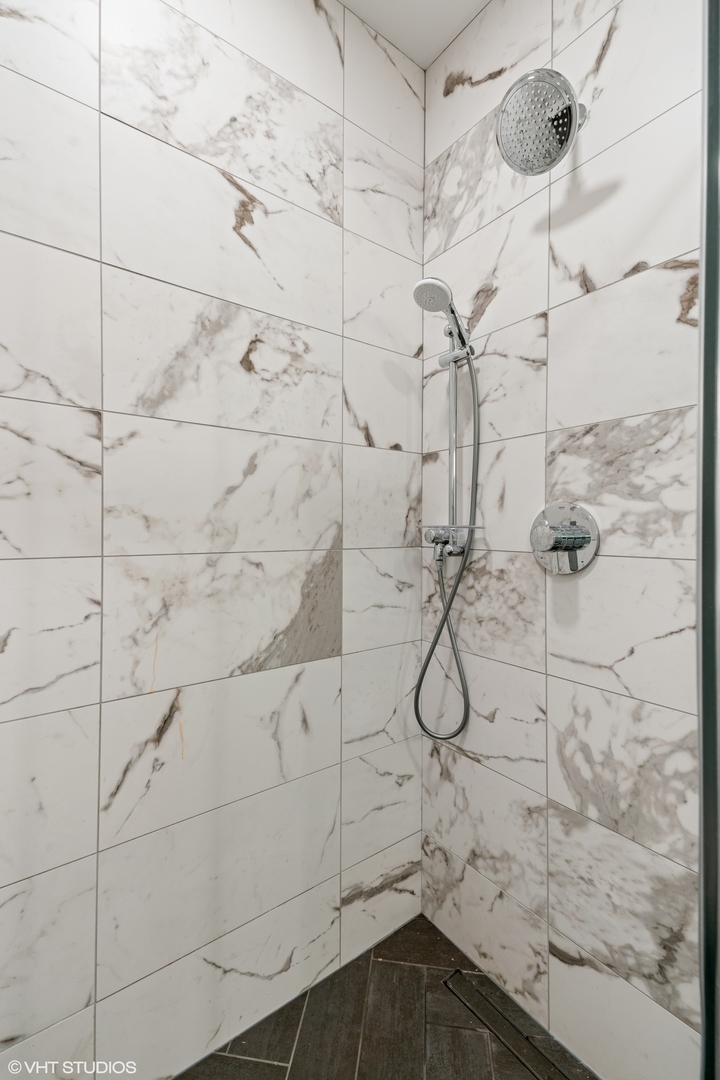 1000 West Monroe Street, Unit 402 Chicago, IL 60607 - Photo 17 of 24