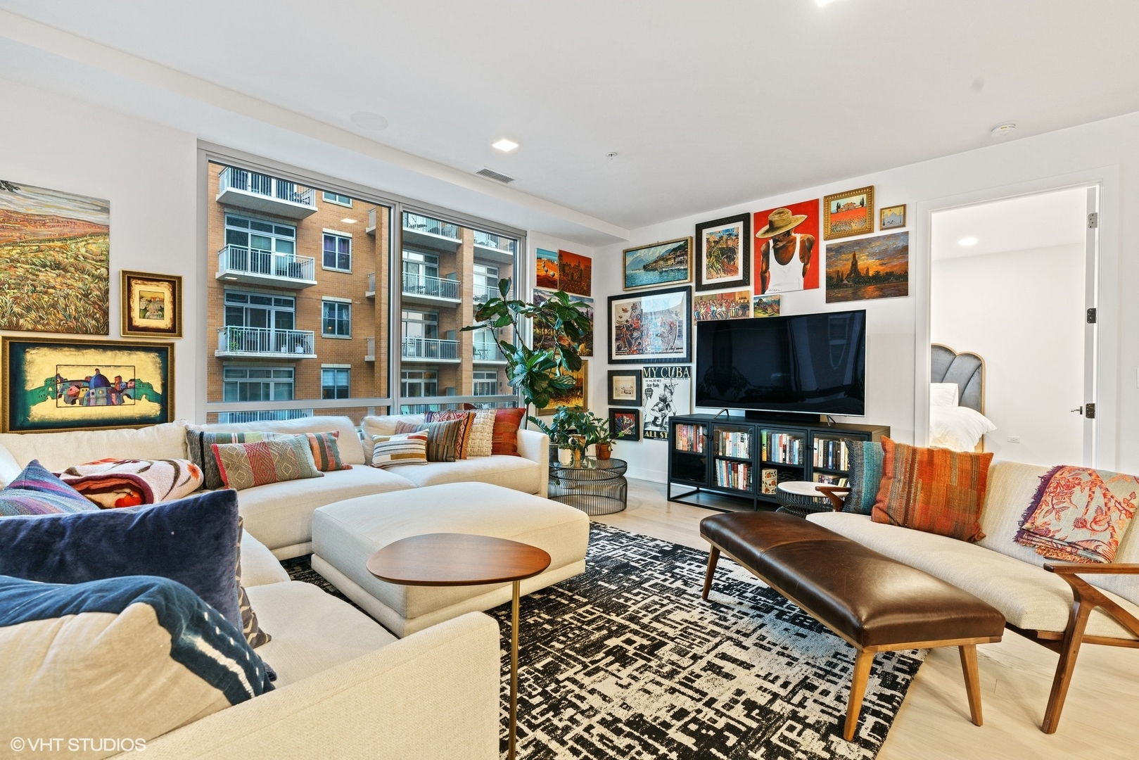 1000 West Monroe Street, Unit 402 Chicago, IL 60607 - Photo 4 of 24