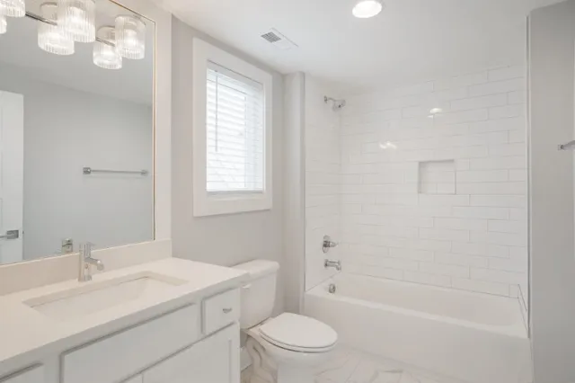 $4,295 | 1114 B 2nd Avenue South, Nashville, TN 37210