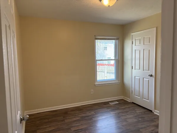 $2,195 | 135 Iris Drive, Hendersonville, TN 37075