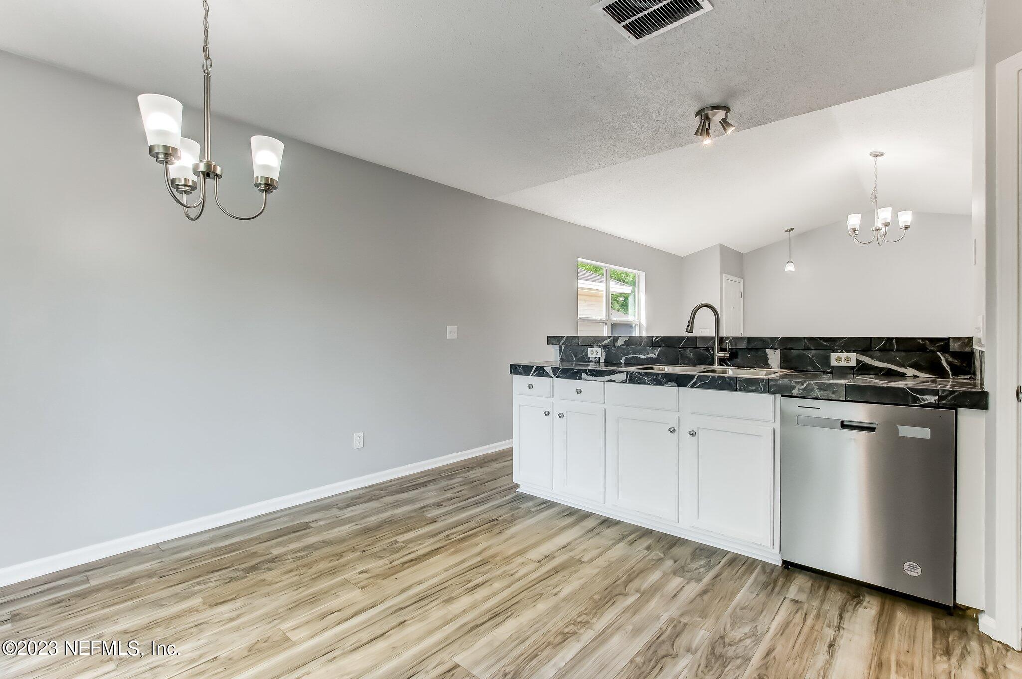 96008 Coral Reef Road Yulee, FL 32097 - Photo 9 of 25 16-web-or-mls-9_96008 Coral Reef Rd