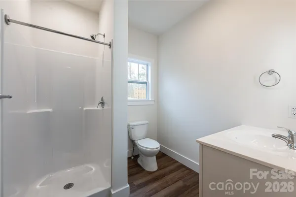 $469,000 | 204 Cascade Rdg Road, Fairview, NC 28730