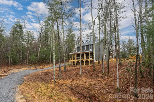 $469,000 | 204 Cascade Rdg Road, Fairview, NC 28730