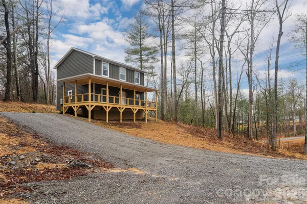 $469,000 | 204 Cascade Rdg Road, Fairview, NC 28730