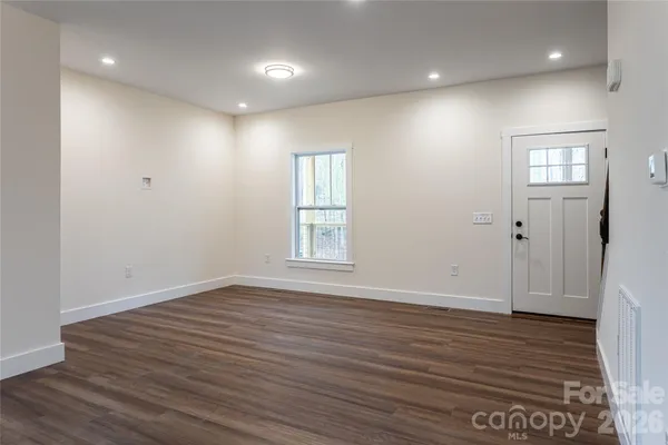 $469,000 | 204 Cascade Rdg Road, Fairview, NC 28730