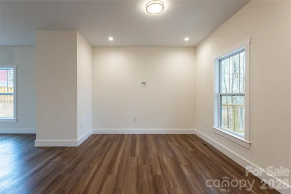 $469,000 | 204 Cascade Rdg Road, Fairview, NC 28730