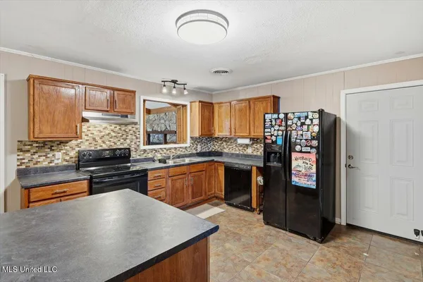 $190,000 | 307 Mckay Drive, Carthage, MS 39051