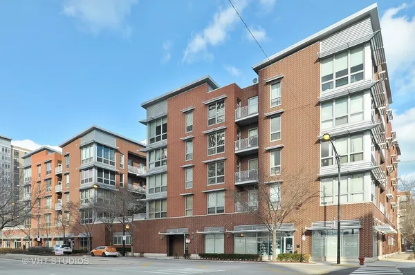 $1,995 | 2035 South Indiana Avenue, Unit 504, Chicago, IL 60616