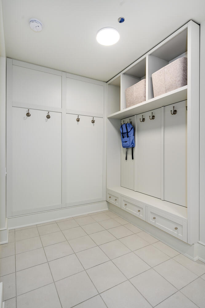 21 North May Street, Unit 1301 Chicago, IL 60607 - Photo 35 of 44 a view of an empty room