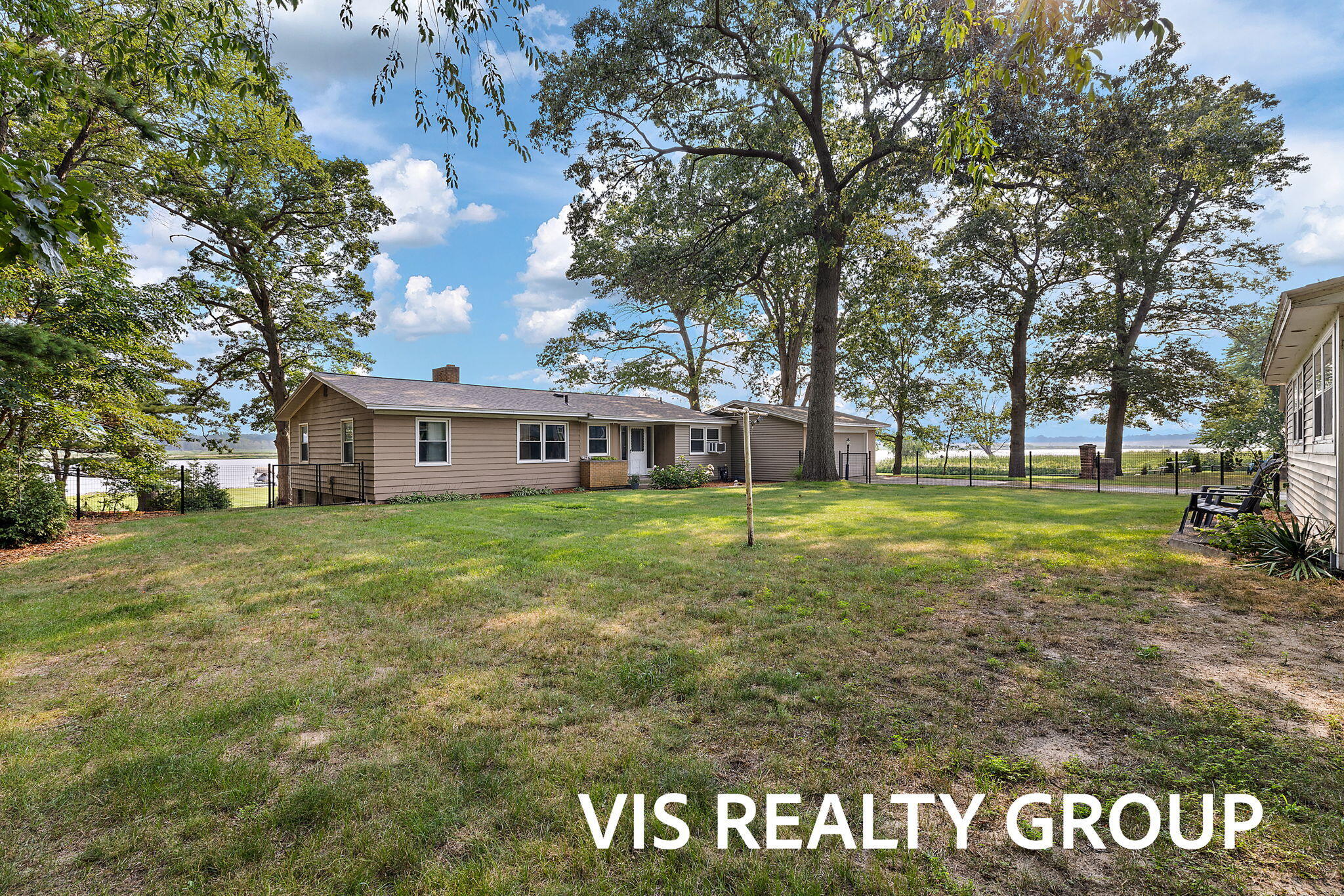 15464 Leonard Road Spring Lake, MI 49456 - Photo 17 of 78 2-web-or-mls-2R9A0338