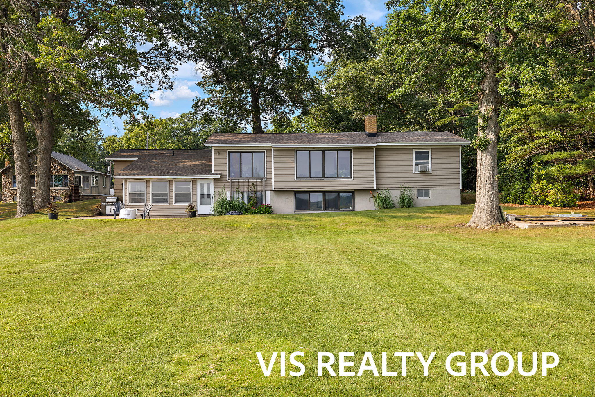 15464 Leonard Road Spring Lake, MI 49456 - Photo 21 of 78 11-web-or-mls-2R9A0401