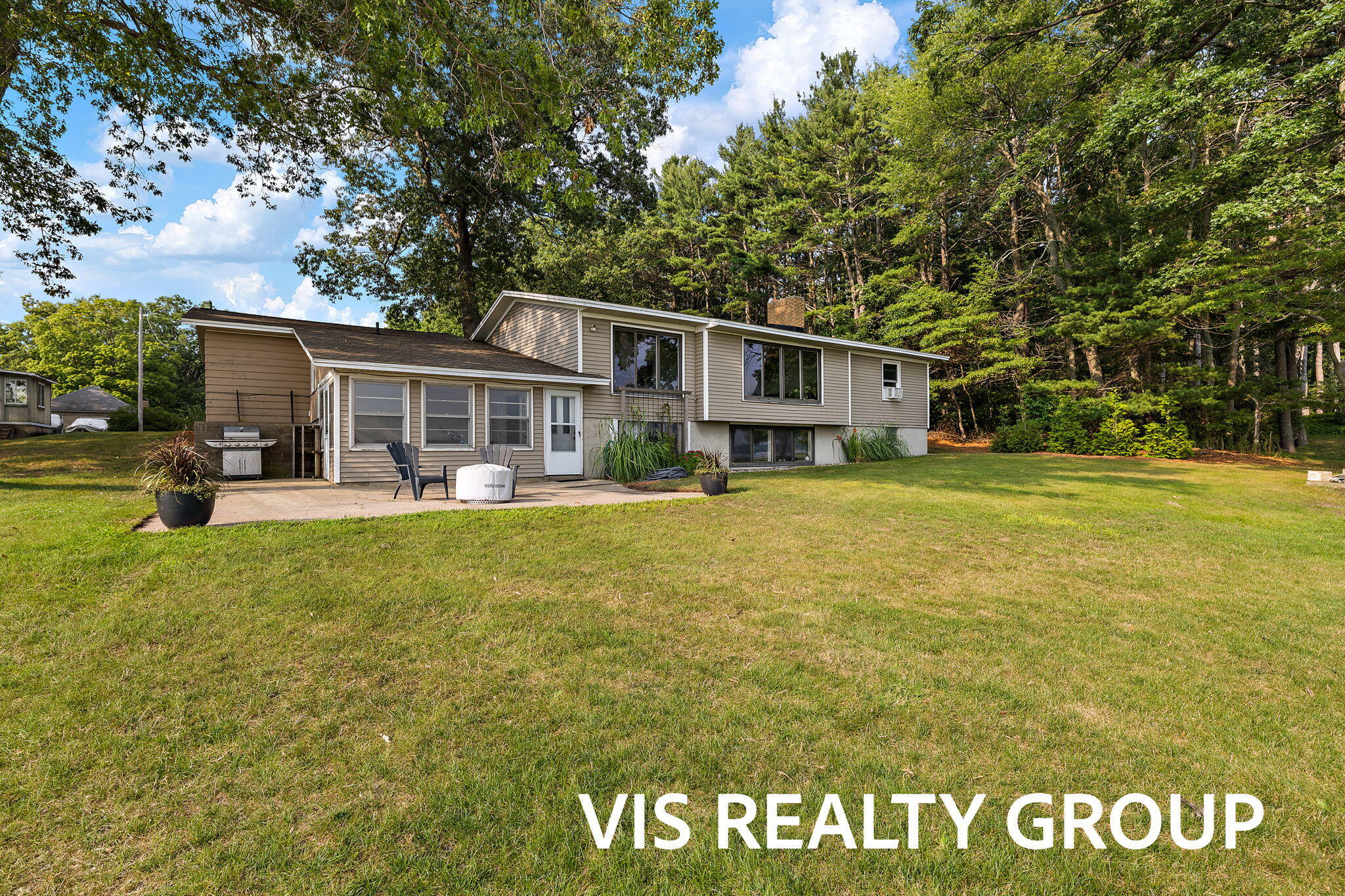 15464 Leonard Road Spring Lake, MI 49456 - Photo 22 of 78 12-web-or-mls-2R9A0406