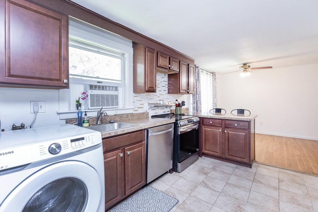 8 Andover Road Beverly, MA 01915 - Photo 20 of 30