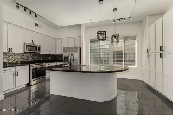 $329,000 | 6605 North 93RD Avenue, Unit 1030, Glendale, AZ 85305
